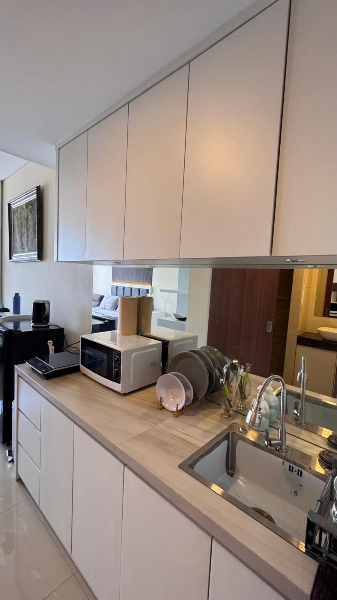 Nagoya Thamrin Apartment High Floor With View Exteriér fotografie