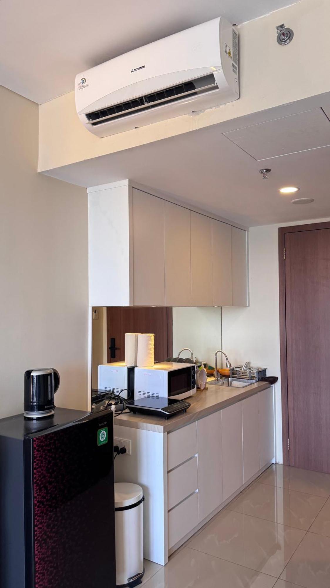 Nagoya Thamrin Apartment High Floor With View Exteriér fotografie